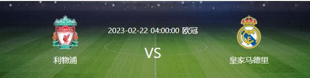 小雀斑的新造型引发关注，梳理得一丝不苟的偏分发型、蓄胡+银框眼镜，营造出一种斯文变态的感觉。